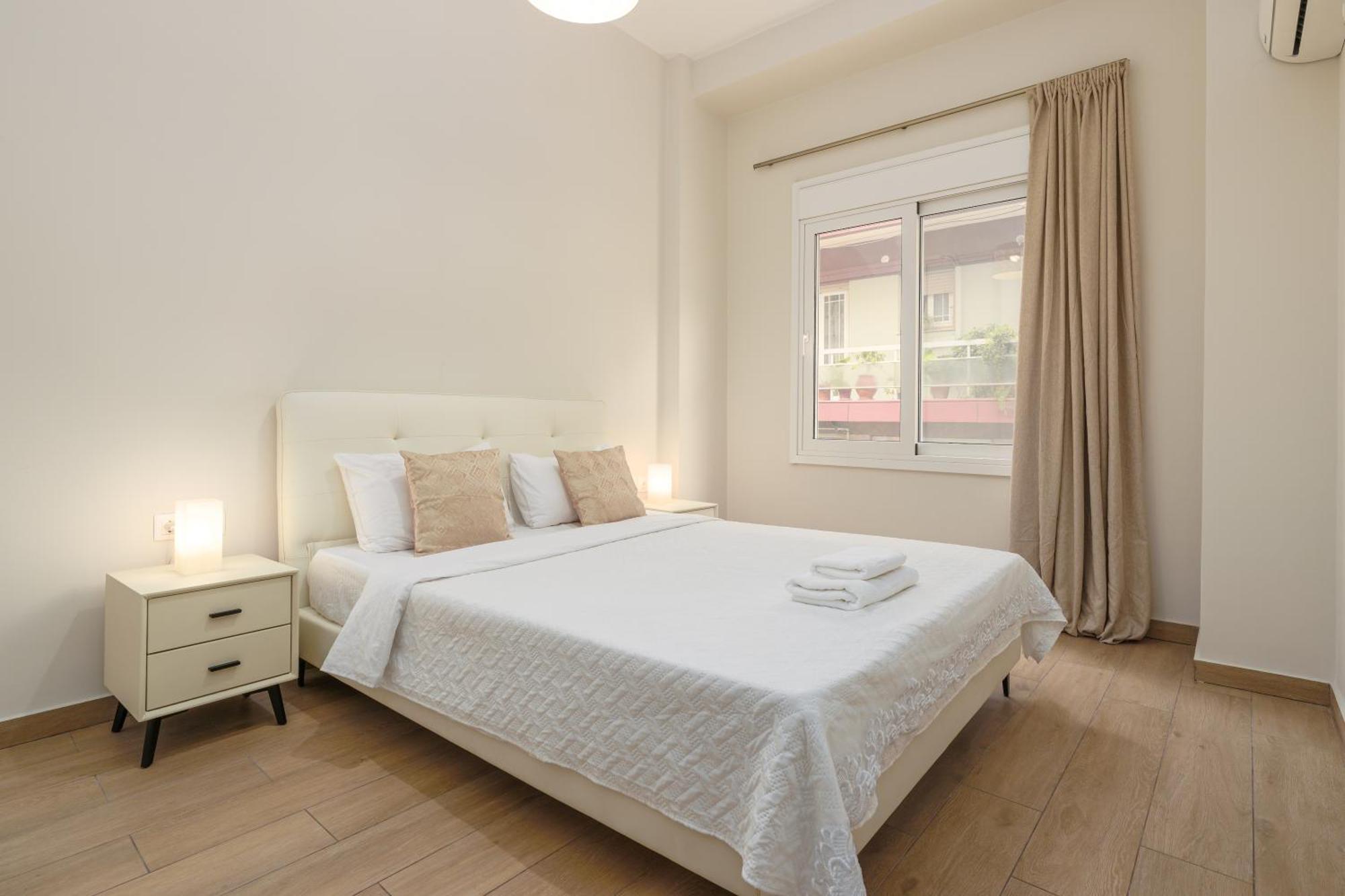 אתונה Cozy New Apartment Nearby Metro מראה חיצוני תמונה